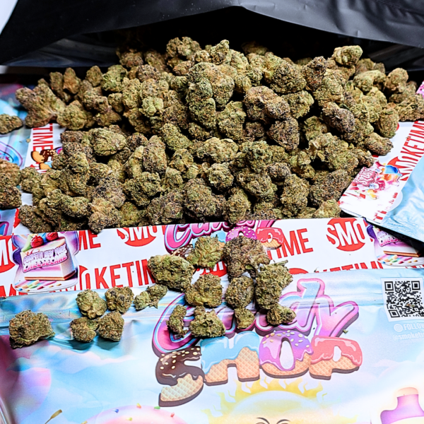 NEW YORK CONFETTI CHEESECAKE THC A AAA+++CANDY SHOP SMALL BUDS